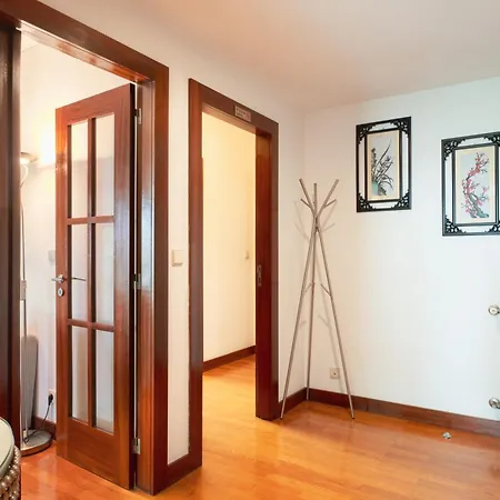 Spacious 2br Family Parking Near Centre Lejlighed Porto