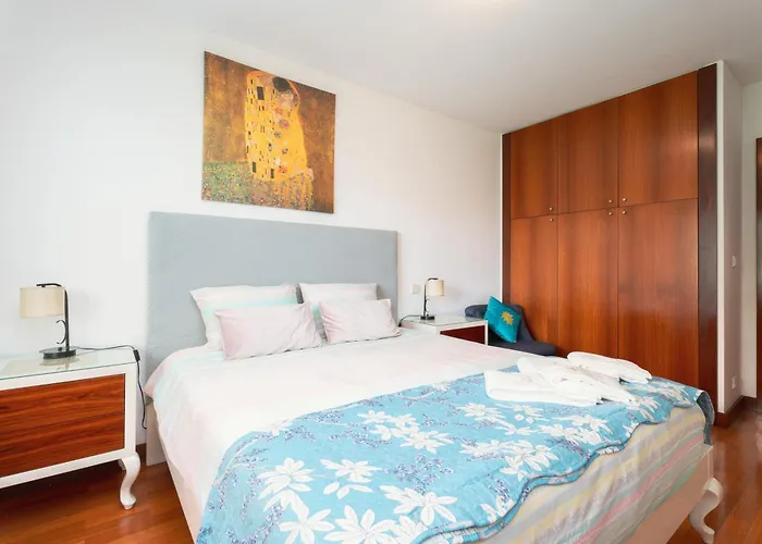 Qian Rio Douro 2br Free Parking شقة *